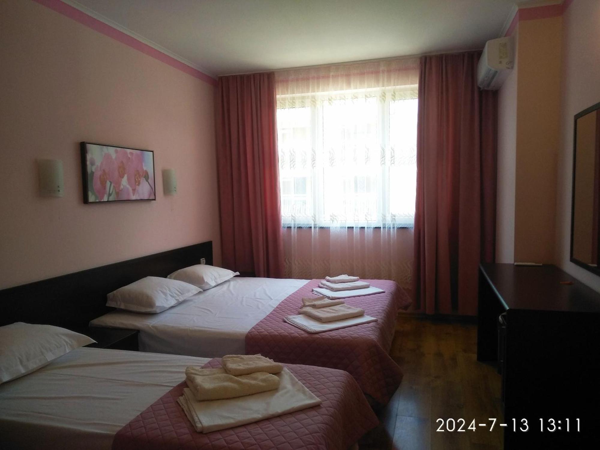 Central Plaza Apartment Sunny Beach Exterior photo